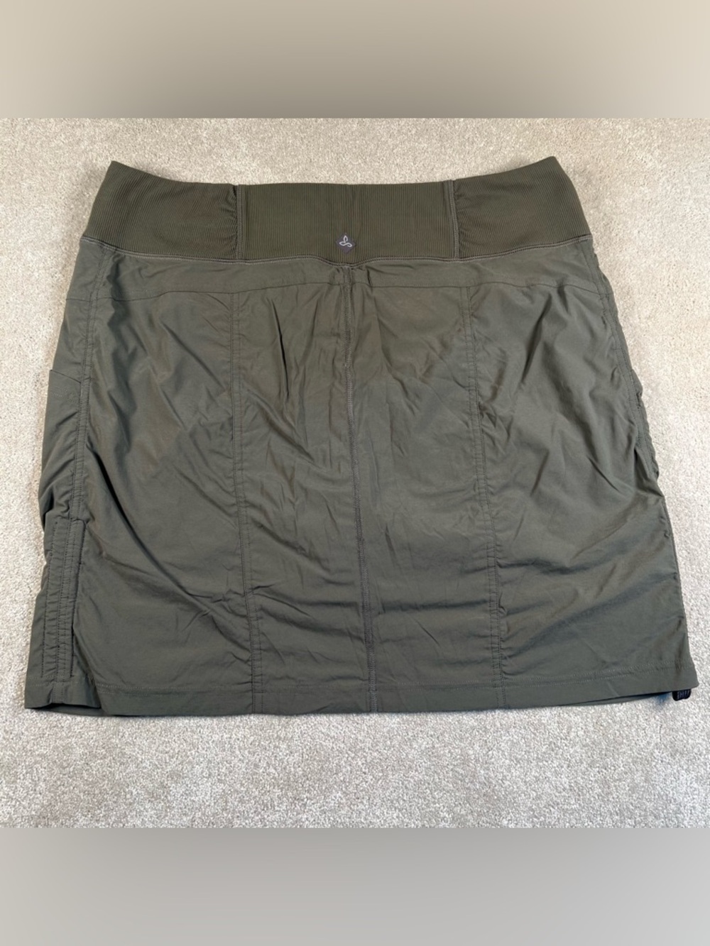 PrAna Green Skirt Athletic Pull On Shorts Pockets Athleisure Summer Women's Lg - Picture 2 of 12